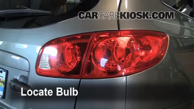 2009 Hyundai Santa Fe Limited 3.3L V6 Luces Luz de reversa (reemplazar foco)